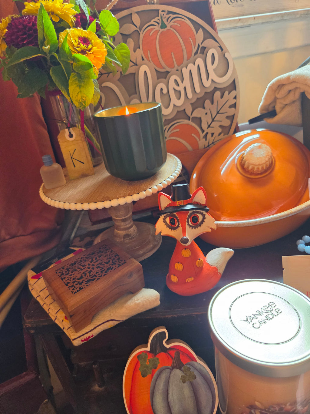 A Deluxe Beauty, decor, designer fashon and vintage Bundle. The best of all worlds without breaking the bank!