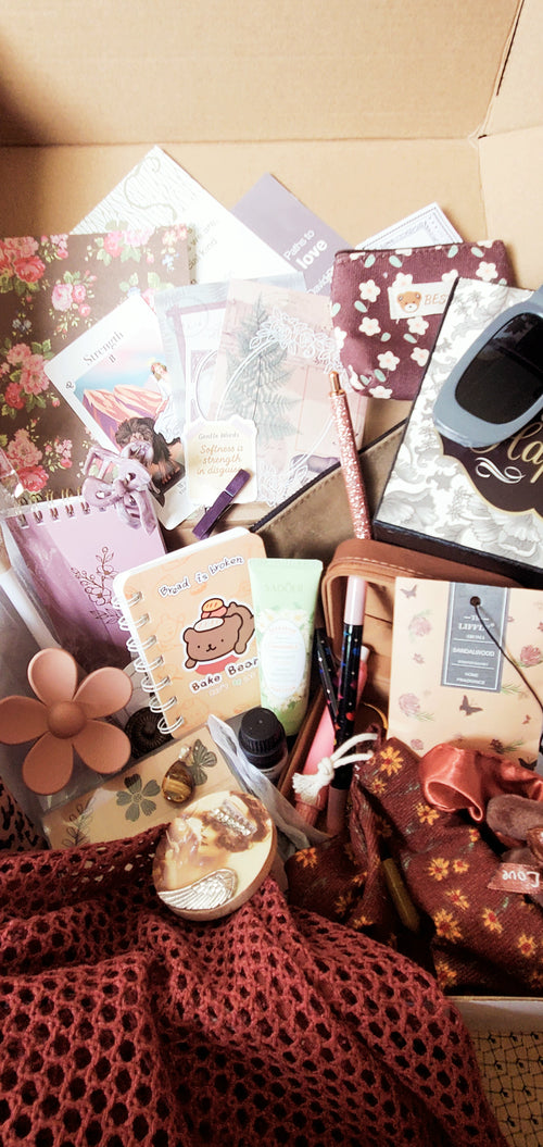 Deluxe Mystery Bundle Box